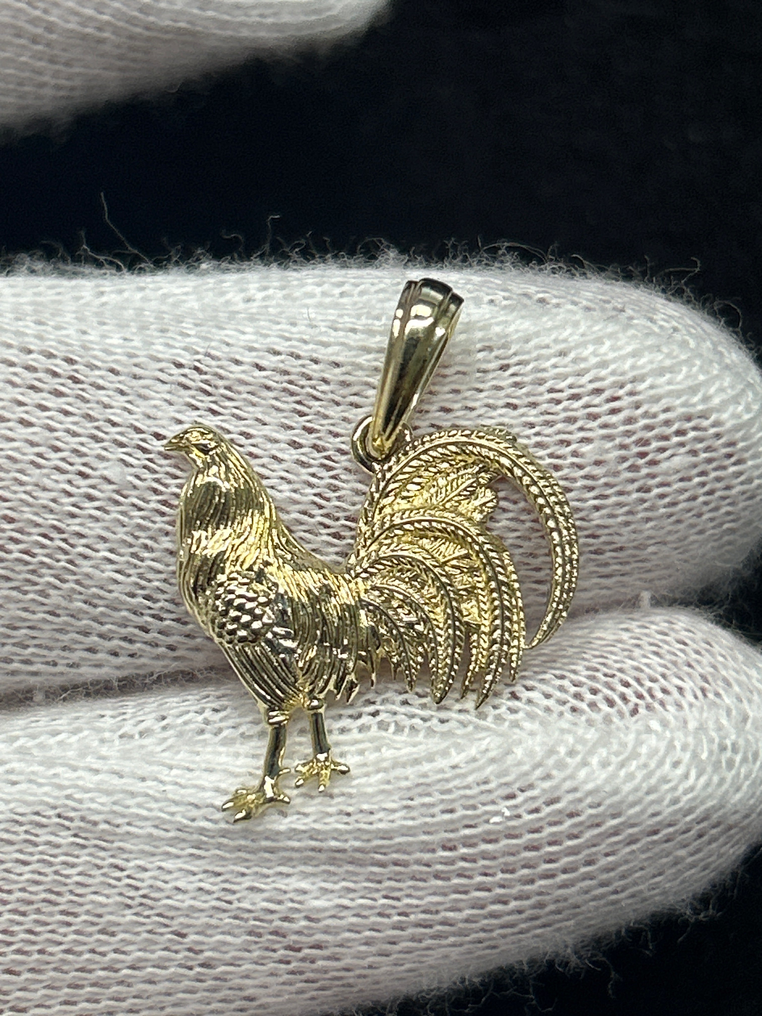 10k YG Rooster Pendant