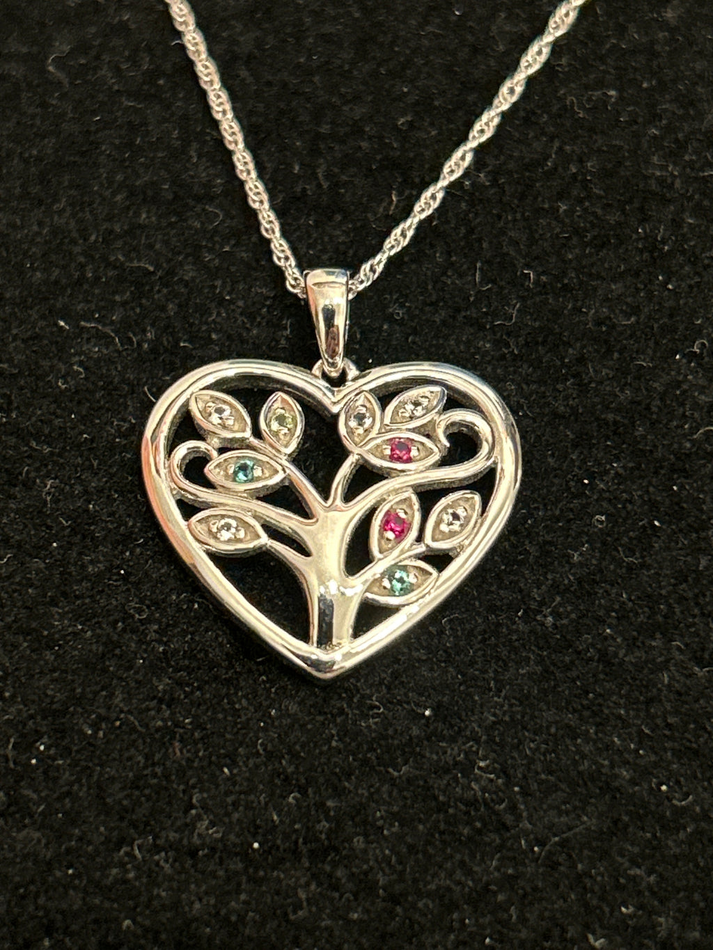 Family tree necklace