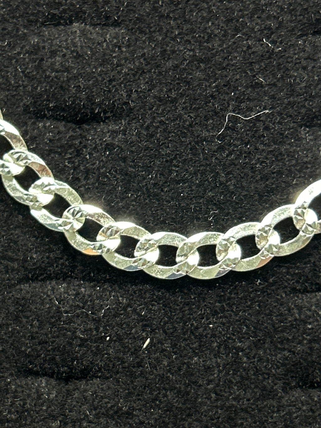 Diamond Cut Curb Chain
