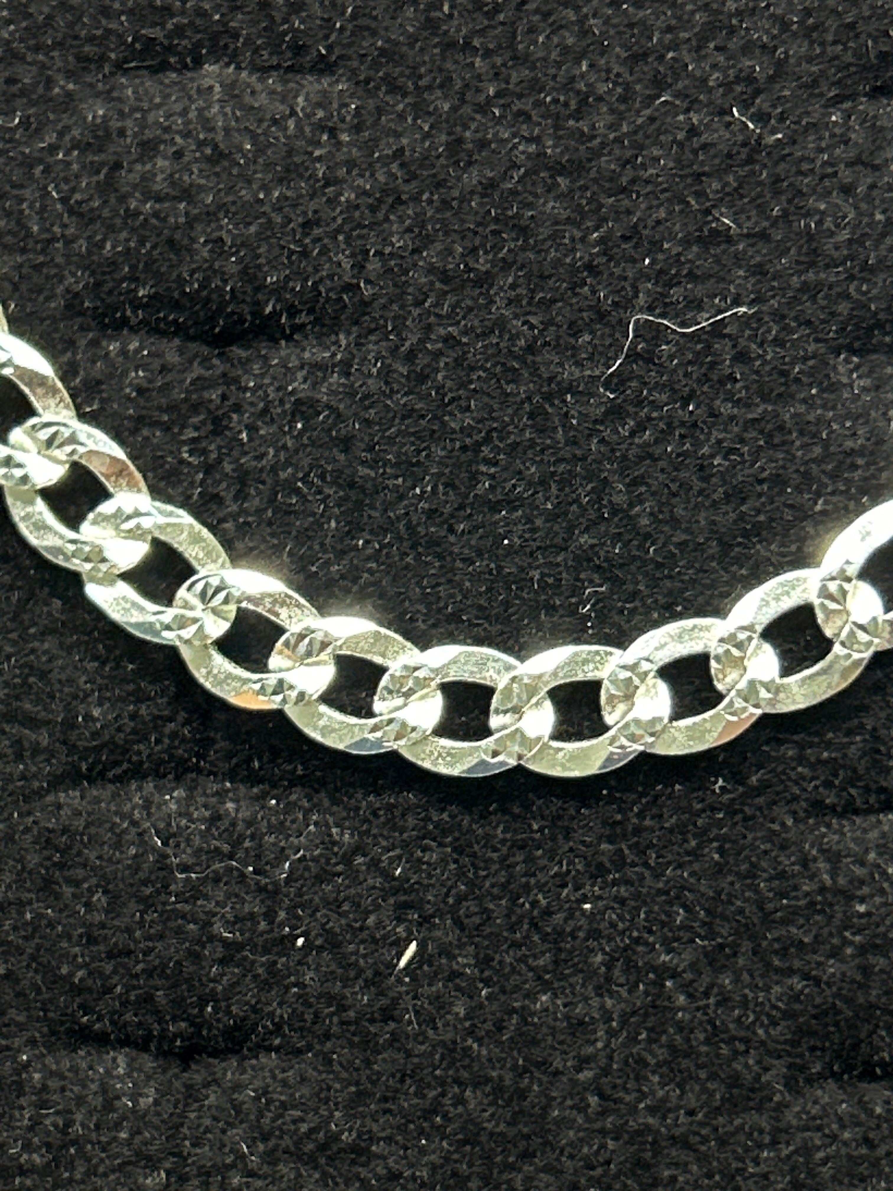 Diamond Cut Curb Chain