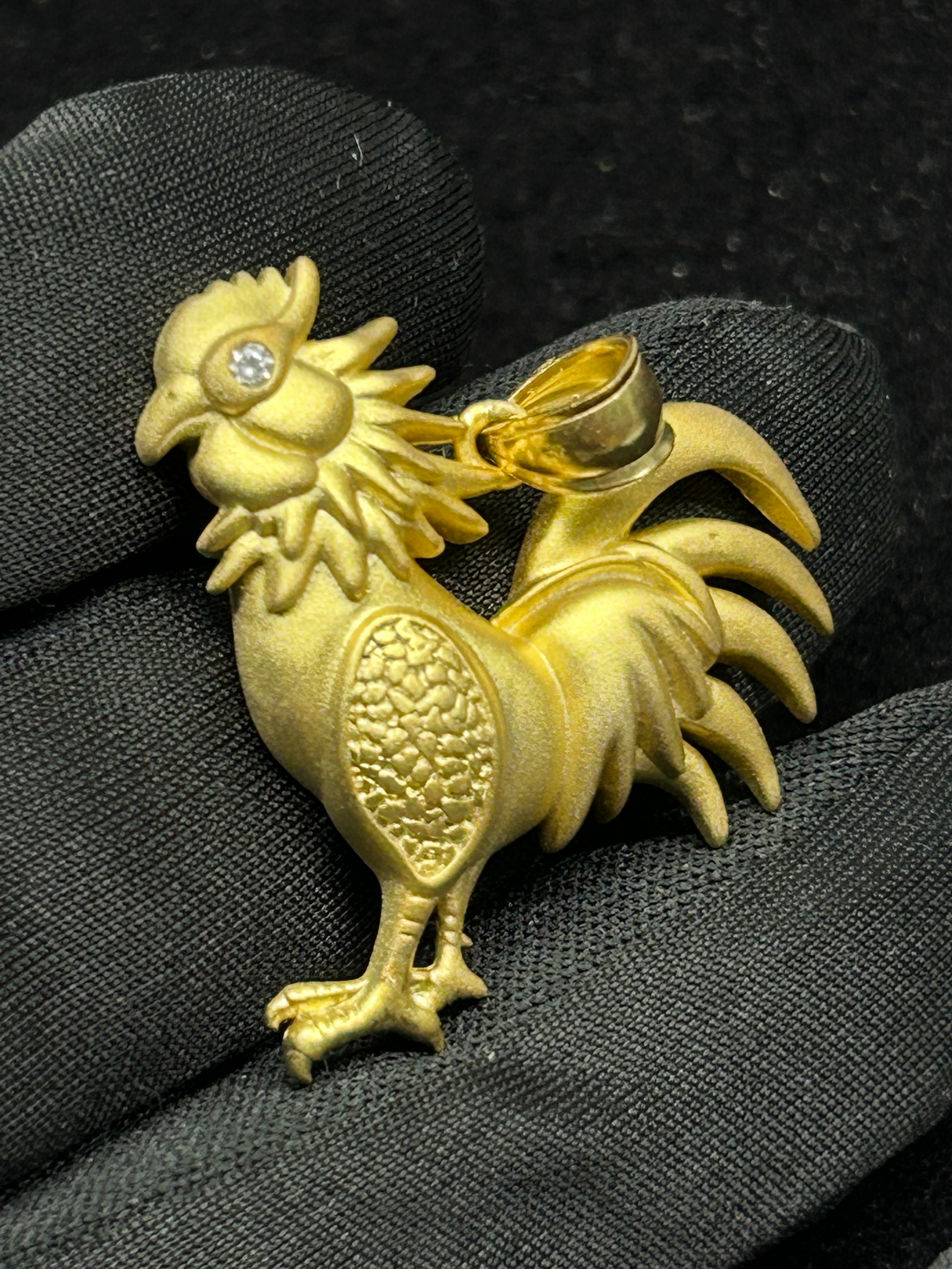 ASIL Pendant