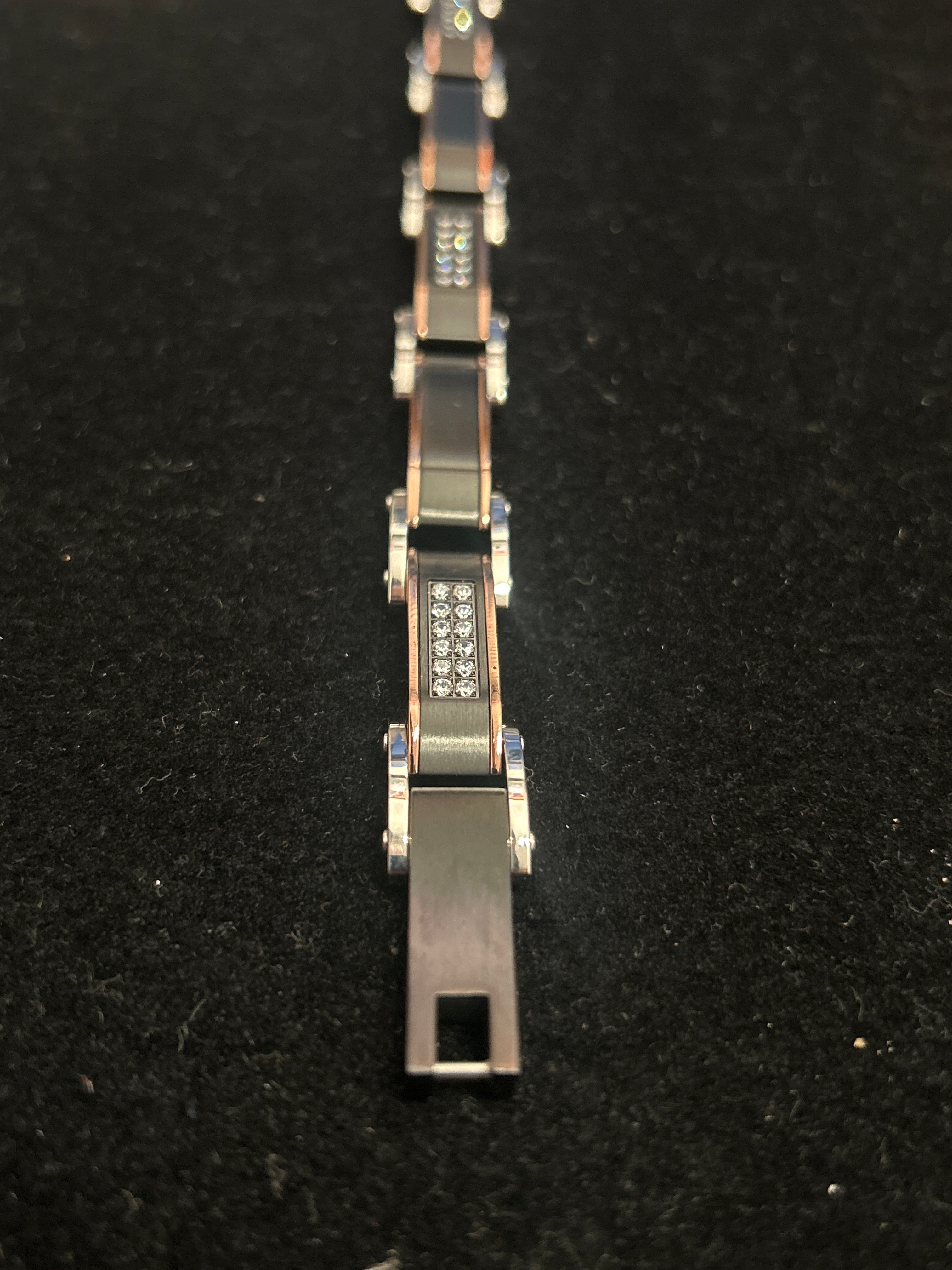 Stainless steel bracelet