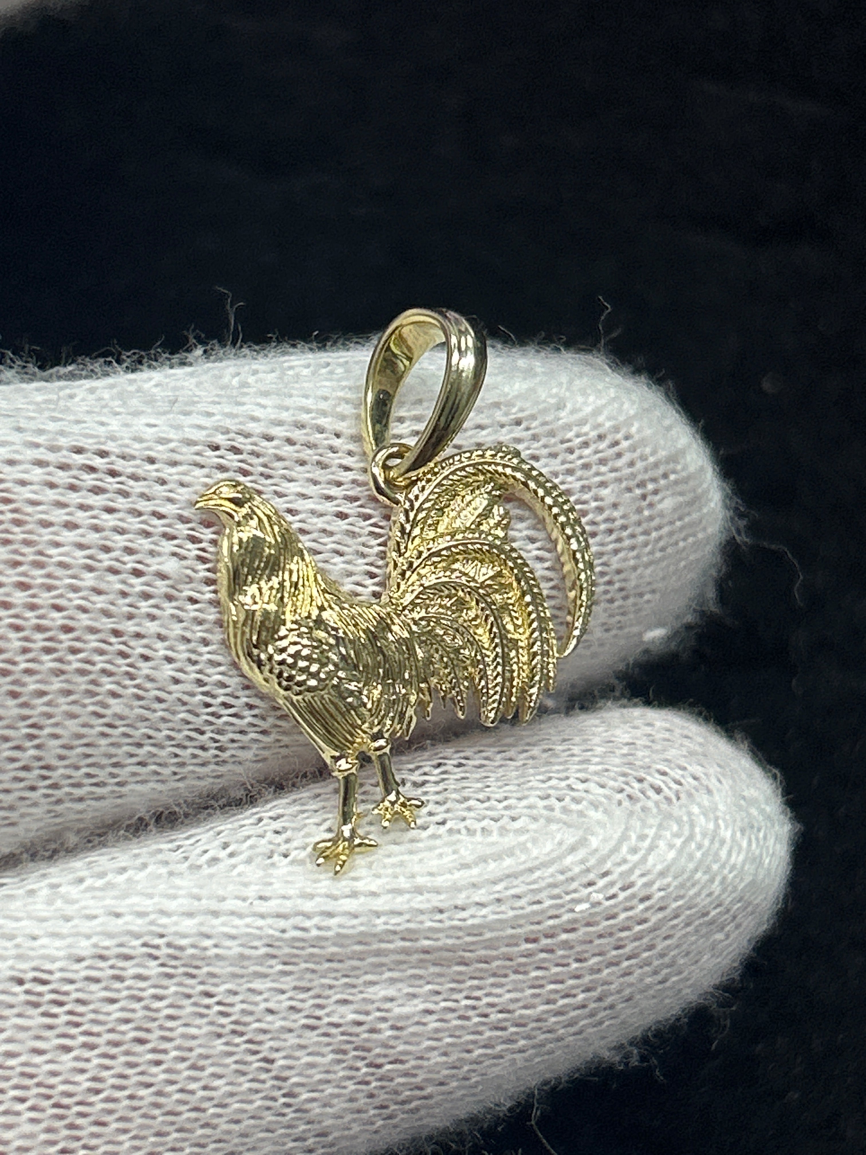 10k YG Rooster Pendant