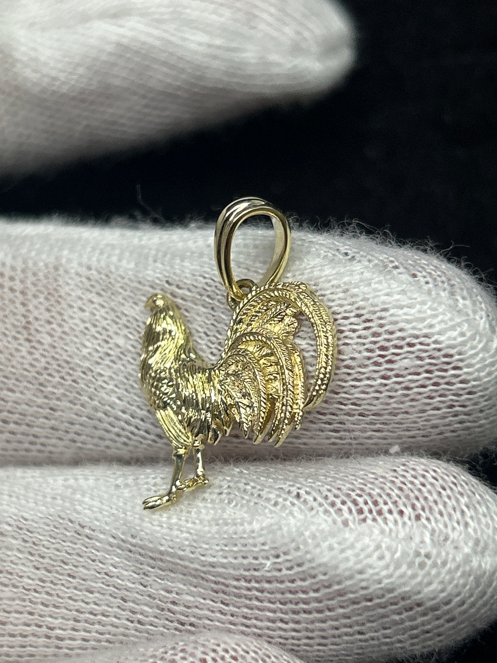 10k YG Rooster Pendant