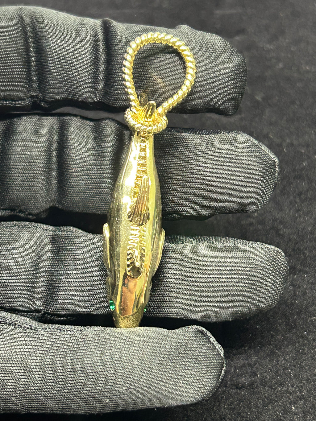 Tails Up Tuna pendant