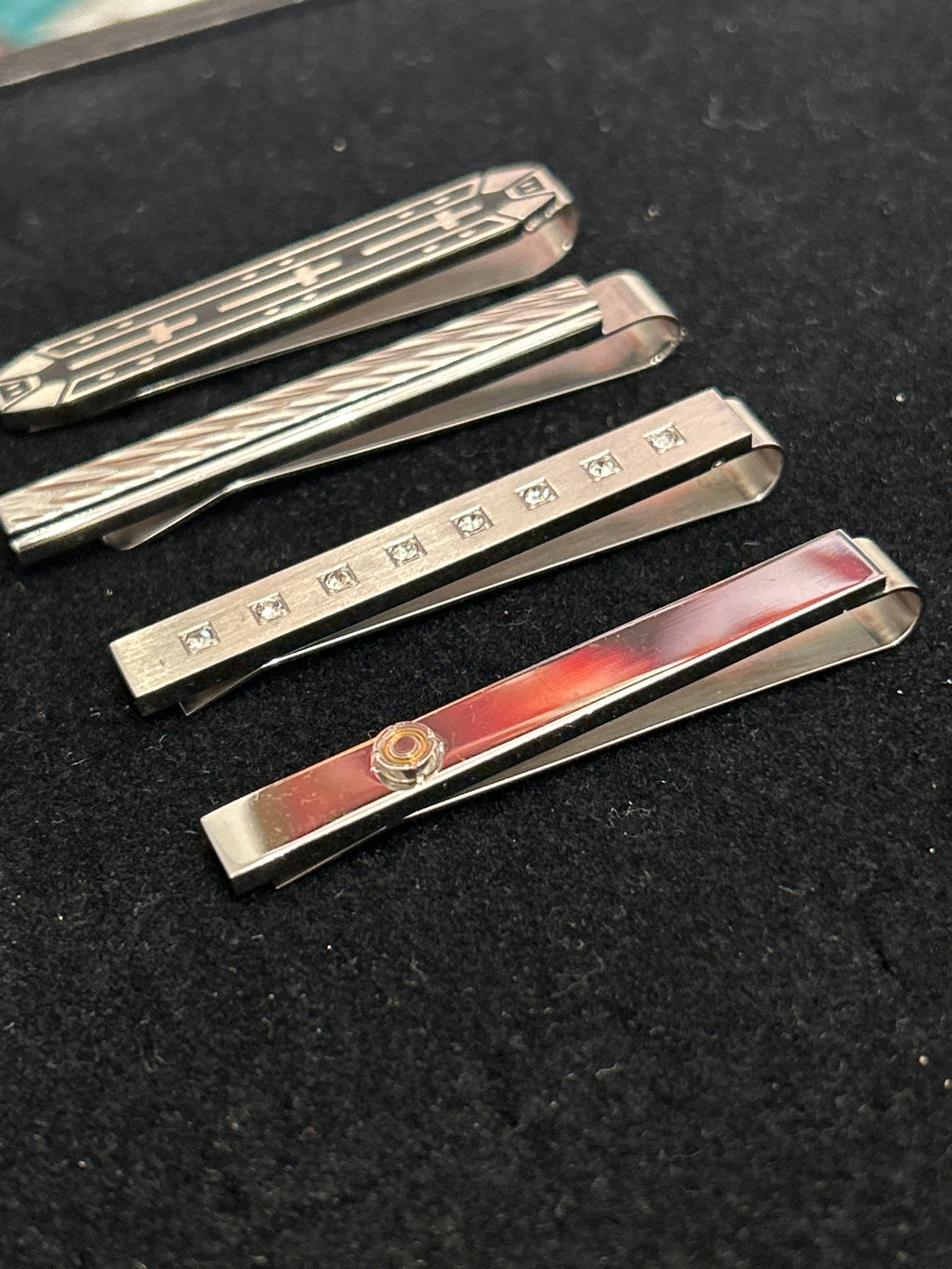 Random Money Clip