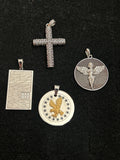 Random pendant