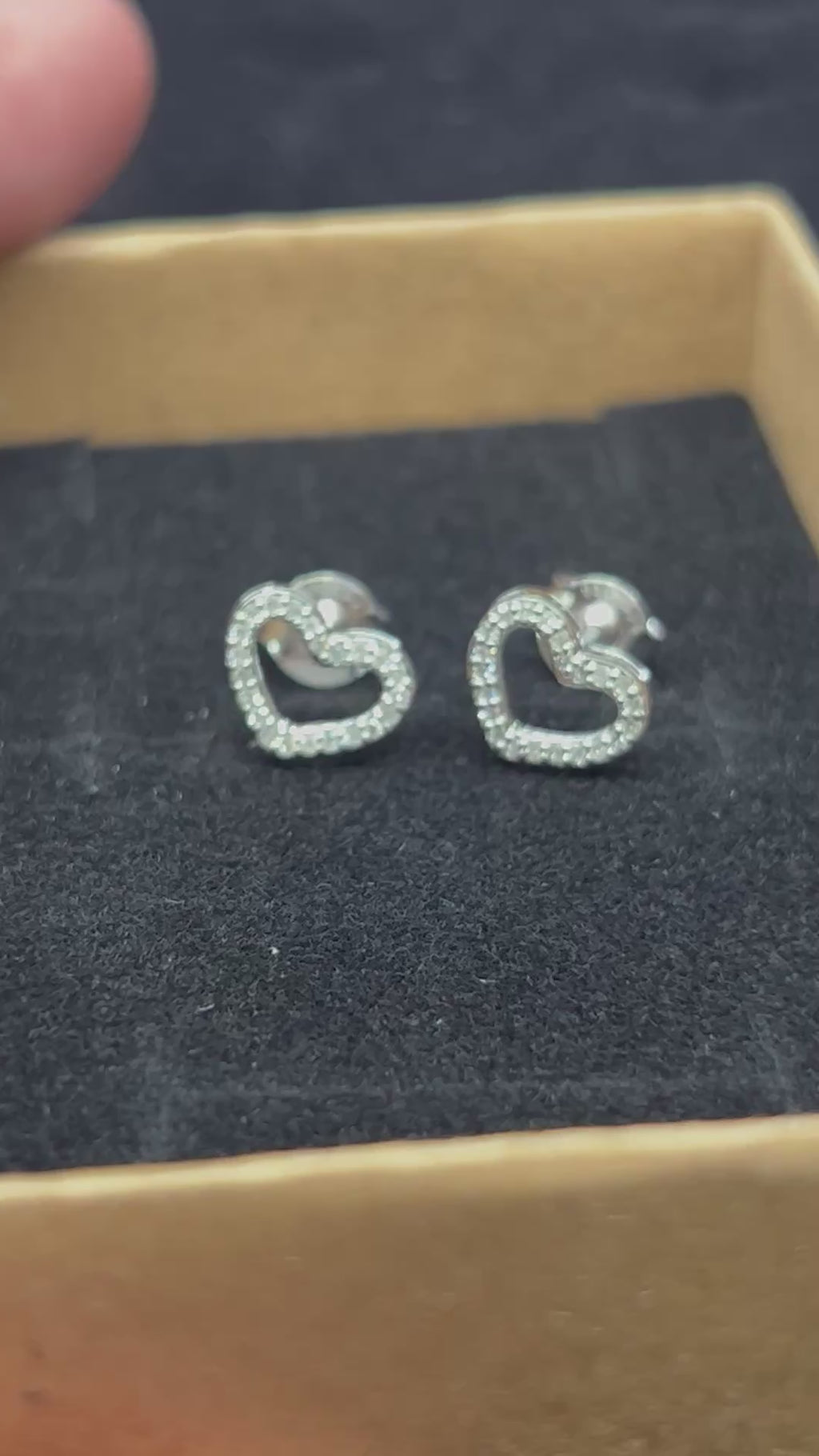 14k Diamond Heart Earrings